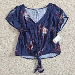 🔥 MUDD Cold Shoulder Tie Front Top Size Sm